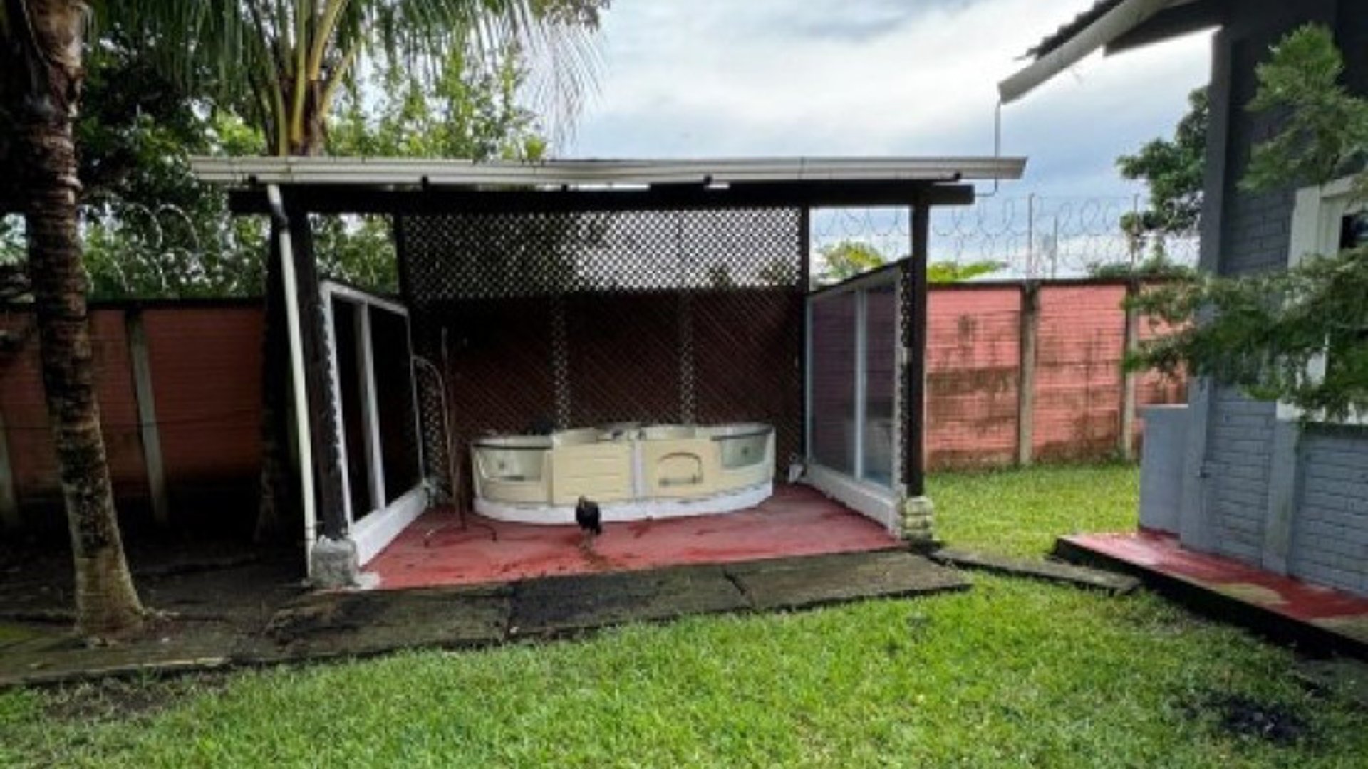 Casa en Venta Quintas La Ponderosa Carr. Puerto Quetzal - Miniatura 2