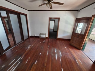 Casa en renta ideal oficinas - bodegas - franquicias zona 13 Ref-5593 - 4