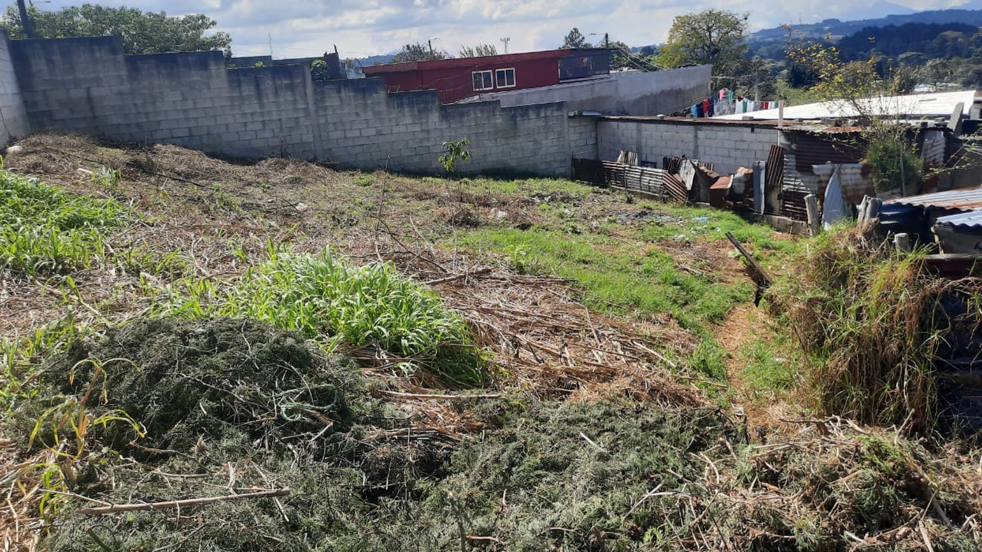 TERRENO EN VENTA EN SANTA CATARINA PINULA - Miniatura 2