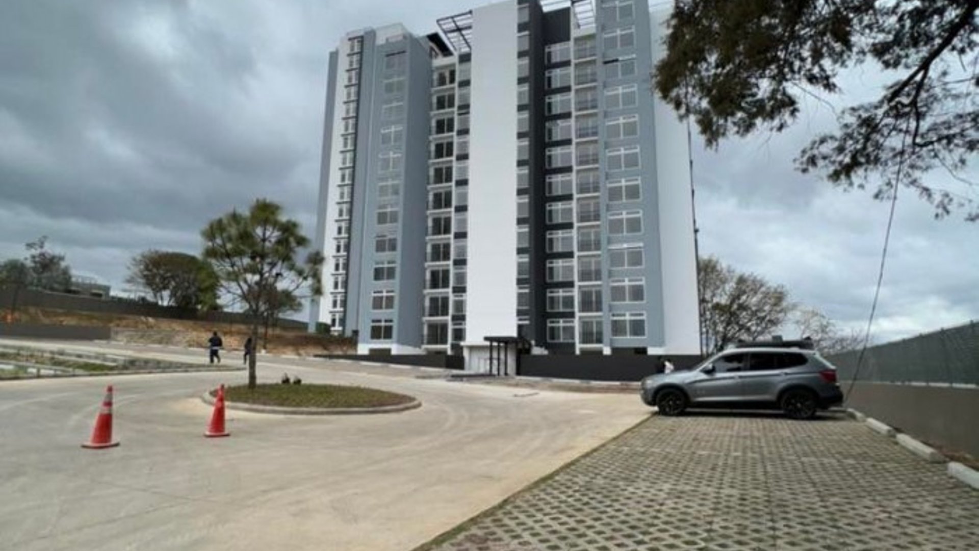 Apartamento en renta en Sakai Mixco de 3 Habitaciones