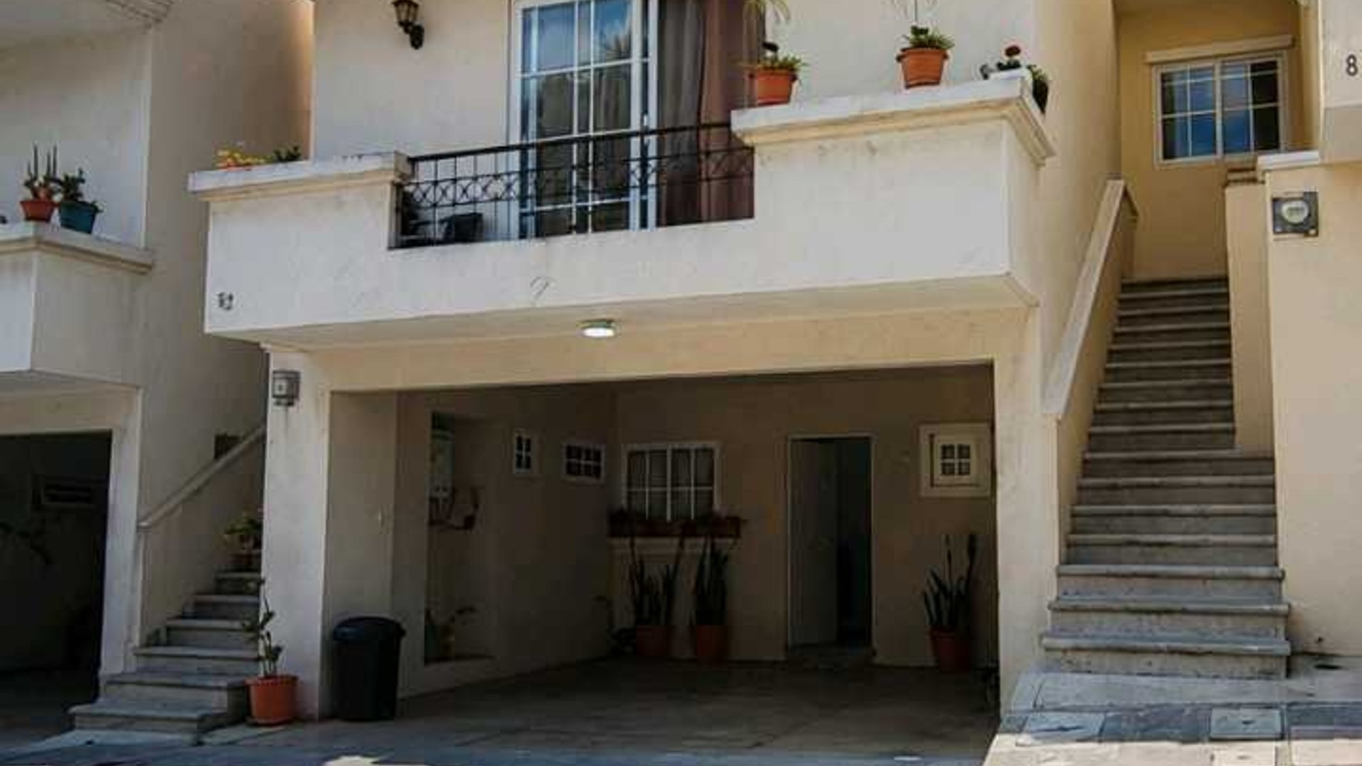 CASA EN VENTA ???? Condado San Nicolás, Mixco - Miniatura 2