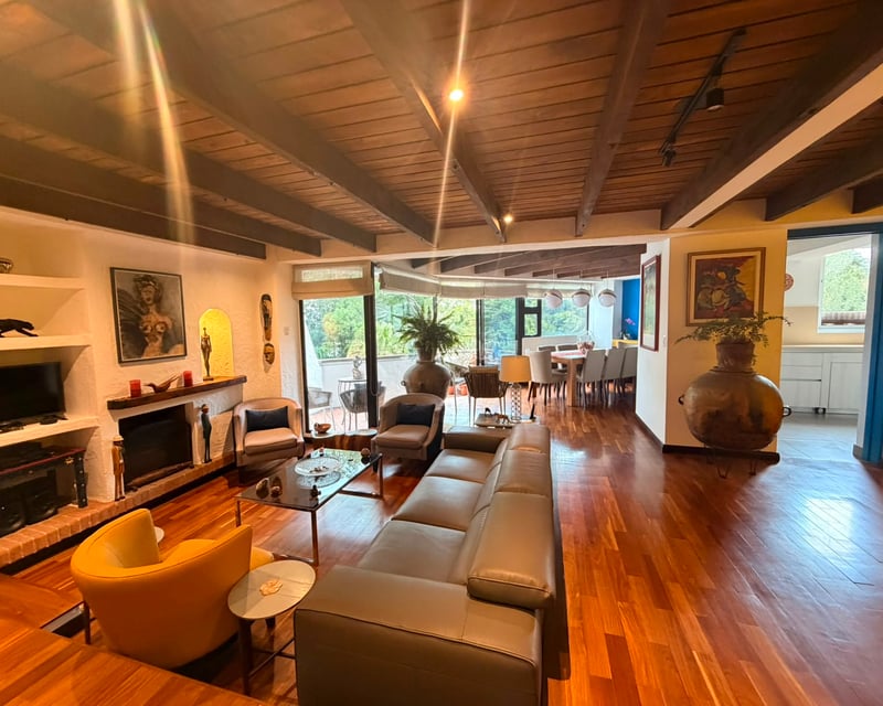Apartamento en Venta Edificio La Barranca, zona 15 VH1