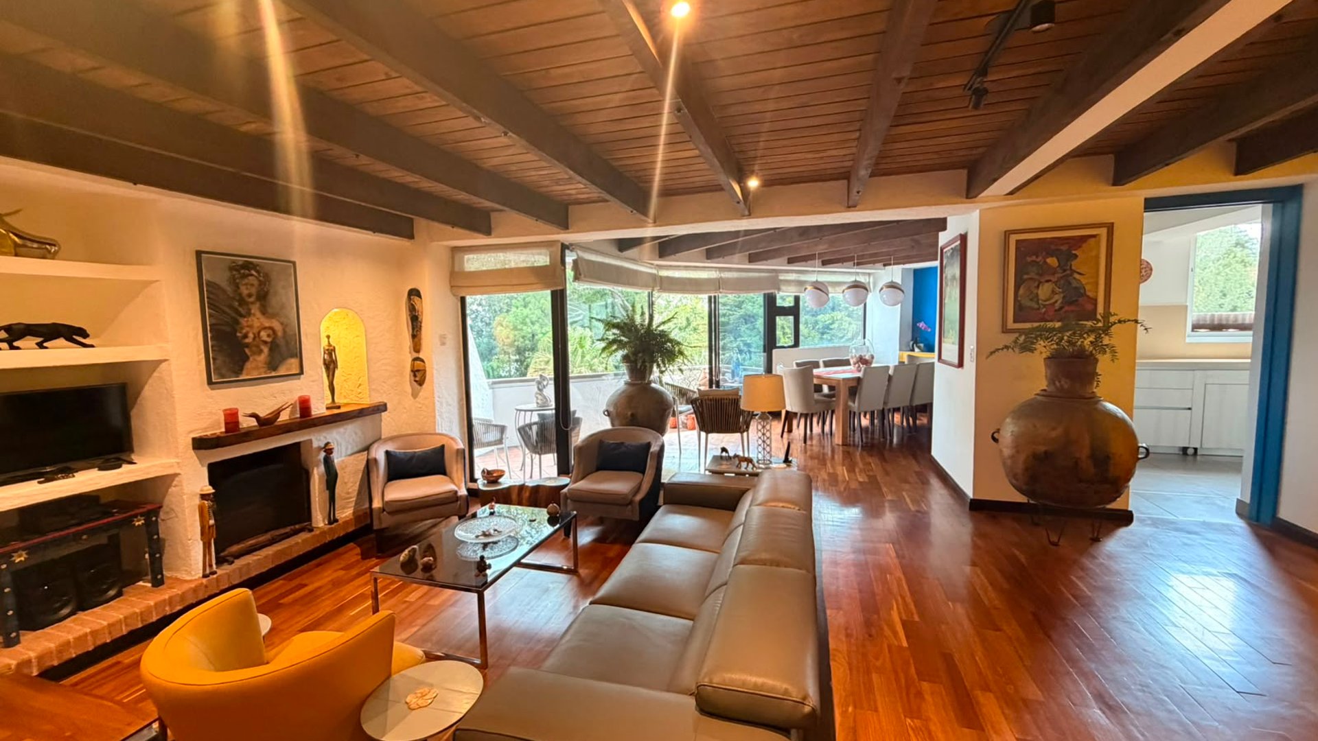 Apartamento en Venta Edificio La Barranca, zona 15 VH1