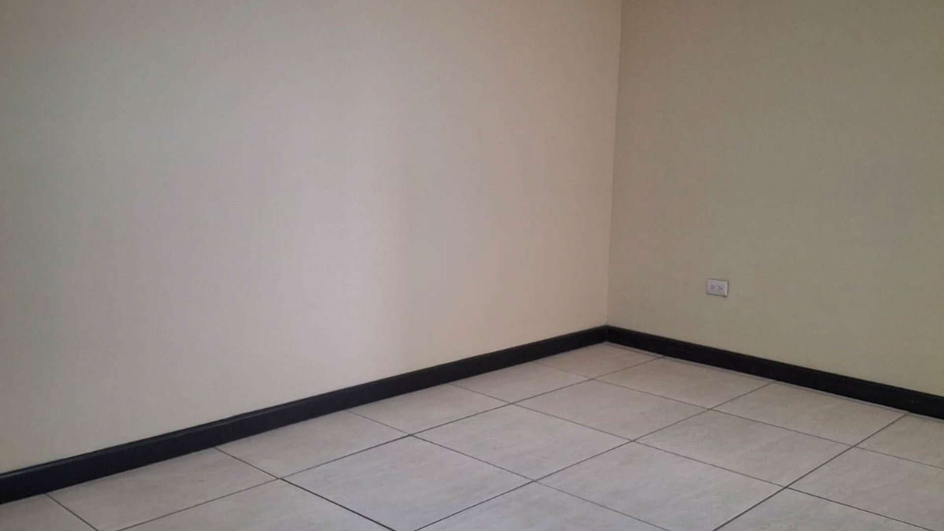 APARTAMENTO EN RENTA ZONA 15, COLONIA EL MAESTRO - Miniatura 7