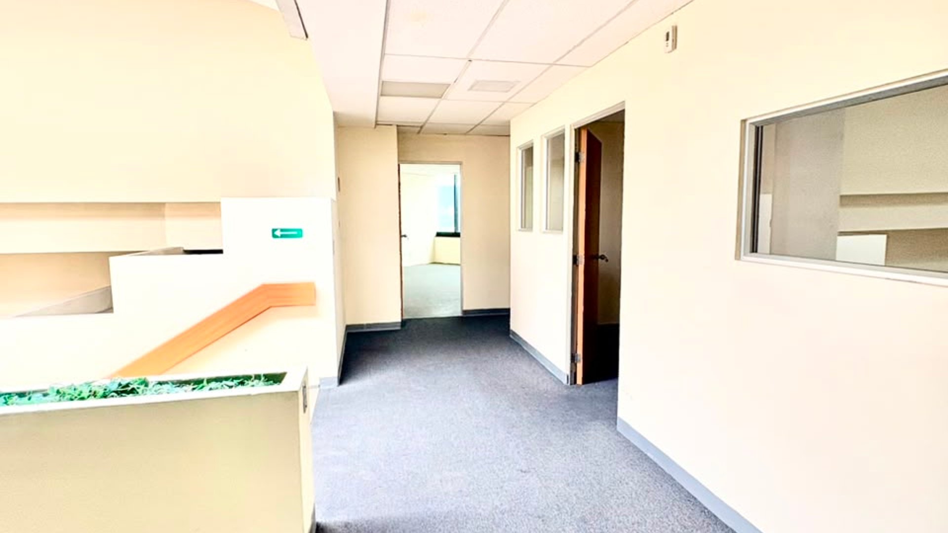 ???? OFICINA EN RENTA – 892 M² | EDIFICIO MURANO CENTER | ZONA 10 - Miniatura 10
