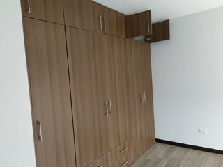 Alquilo Lindo Apartamento Nuevo, SAKAI San Cristobal  - 4