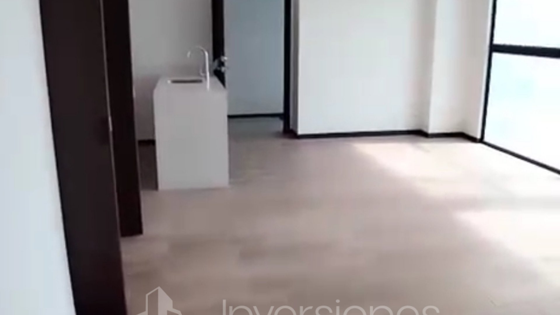 Apartamento de 2 habitaciones en renta, Altaire zona 11 - Miniatura 3