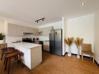 VENTA DE EXCLUSIVO PROYECTO DE APARTAMENTOS EN PLANOS - GINZA, ZONA 15 - 4