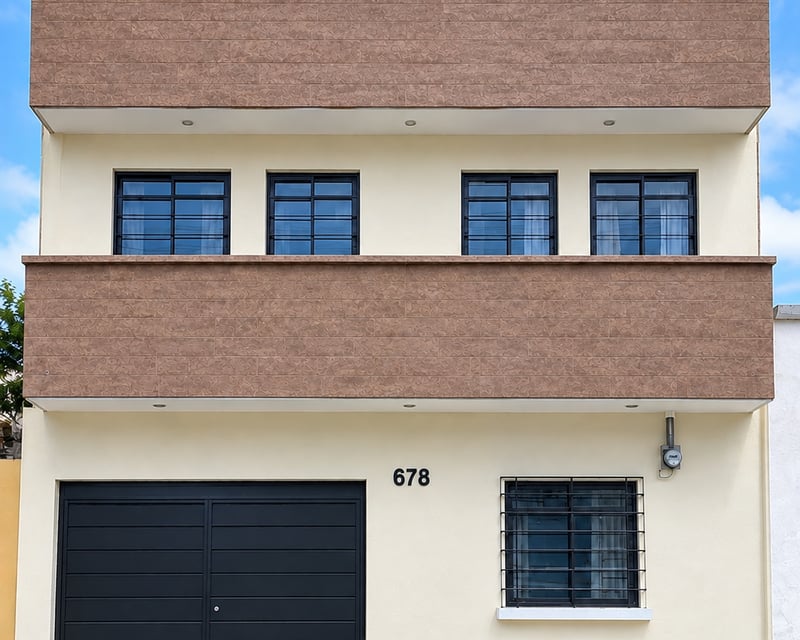 CASA CON 4 APARTAMENTOS EN VENTA | BARRIO MODERNO | ZONA 2 DE GUATEMALA