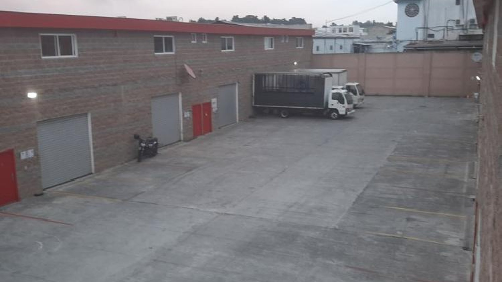 Ofibodega en Renta en Zona 12
