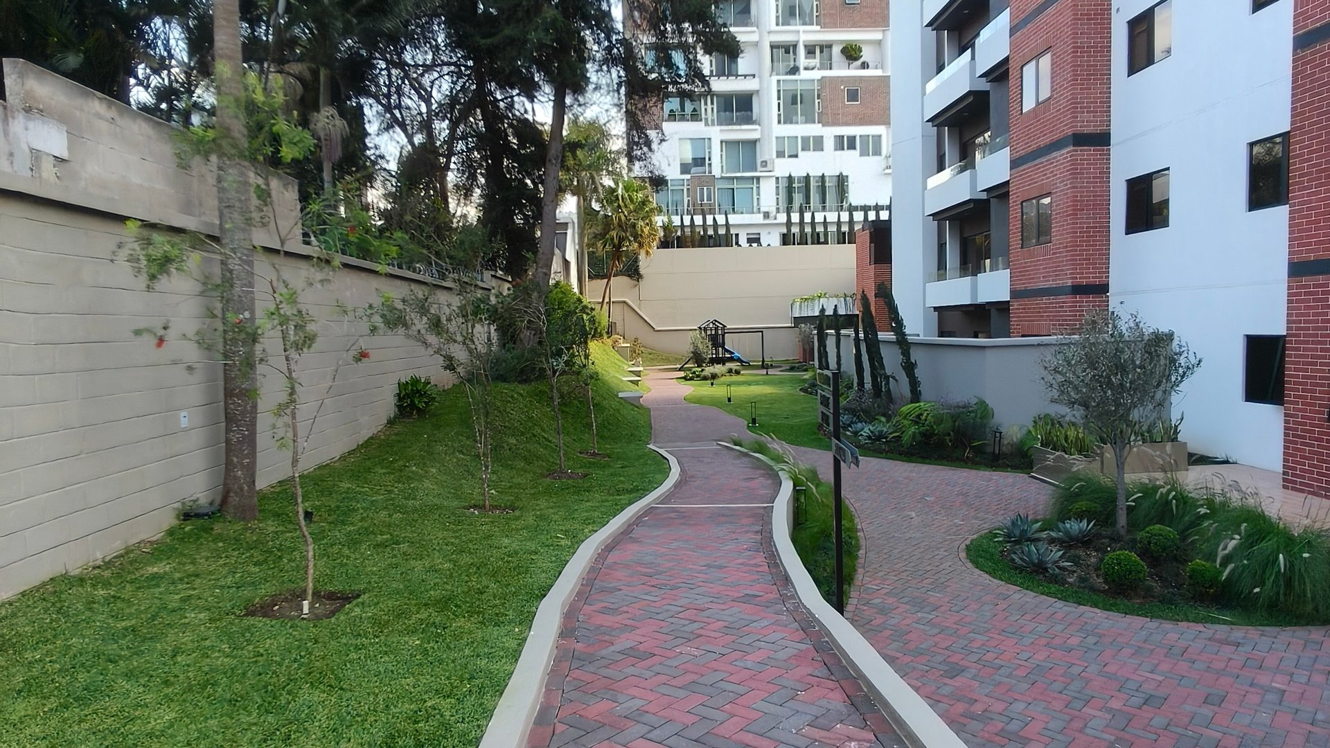 ALQUILER DE HERMOSO APARTAMENTO PARA ESTRENAR - ALENA, ZONA 15 - Miniatura 21