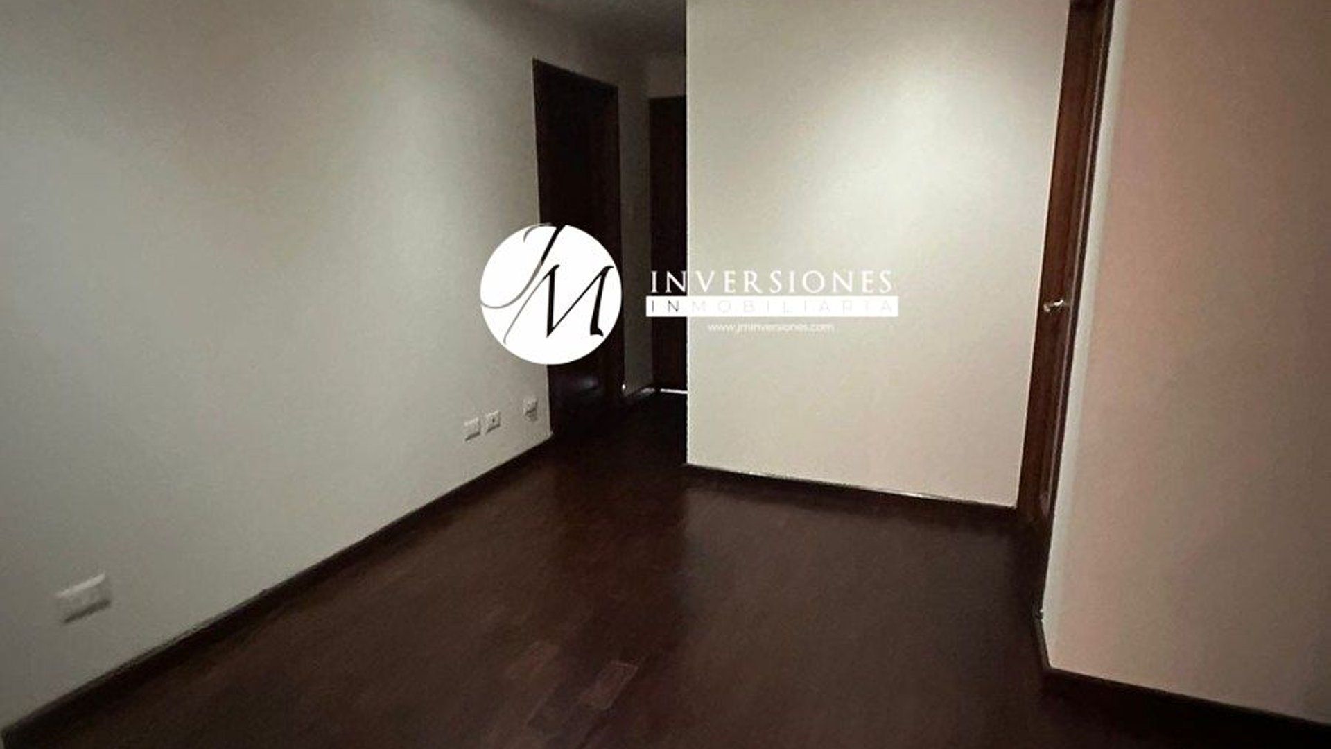 Apartamento en renta Amueblado en zona 10 - Miniatura 4