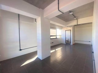 Oficina en alquiler en edificio Nova Reformador zona 9 Ref-5530 - 2