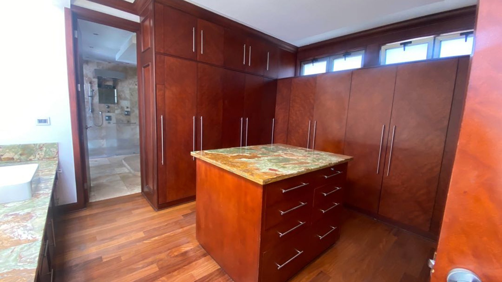 Casa en Venta en Club de Golf  San Isidro Zona 16 - Miniatura 9