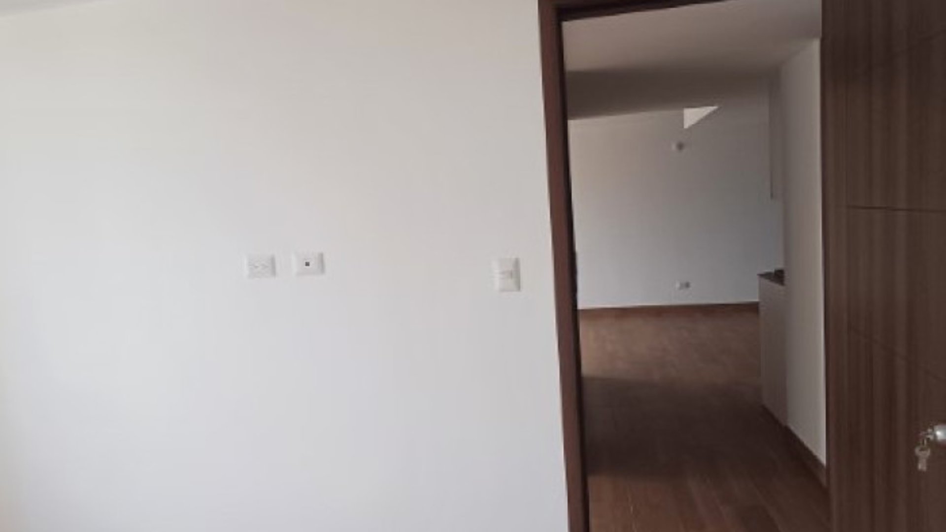 Apartamento en renta Edificio ROQUE Zona 2 Ciudad - Miniatura 22