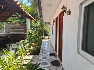 CASA A 50M DE LA PLAYA RAMA BLANCA SIPACATE ESCUINTLA - 5