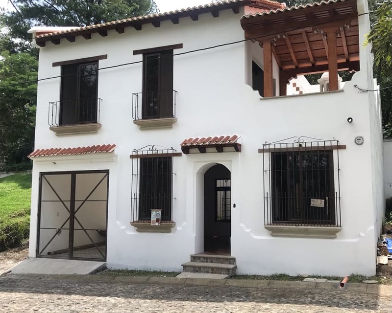 Casa en venta, "CASA ALTA", Ciudad vieja, Antigua Gardens, Sac.
