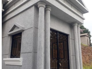 Mausoleo en venta en Cementerio la Villa Zona 14 - 2