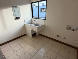 CASA EN RENTA | BOULEVARD ACATÁN CONDOMINIO SAN MATEO , ZONA 16 - 3