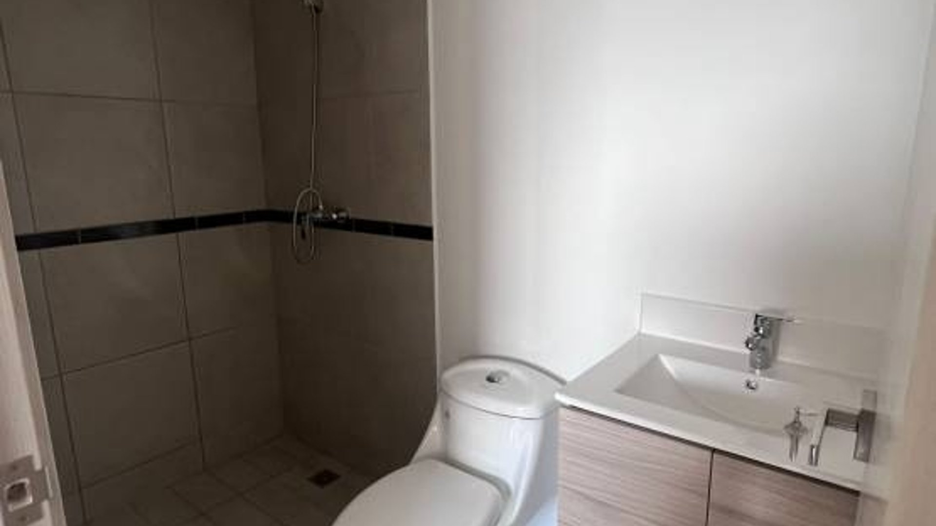 Apartamento en Renta, Zona 12 (R10438) - Miniatura 3