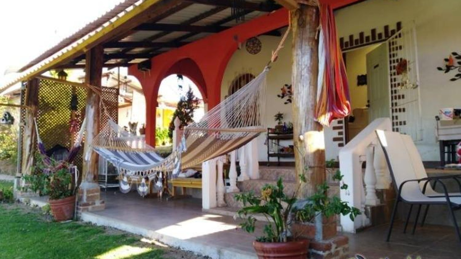 Hermoso hotel en venta en Santa Apolonia, Chimaltenango - Miniatura 3