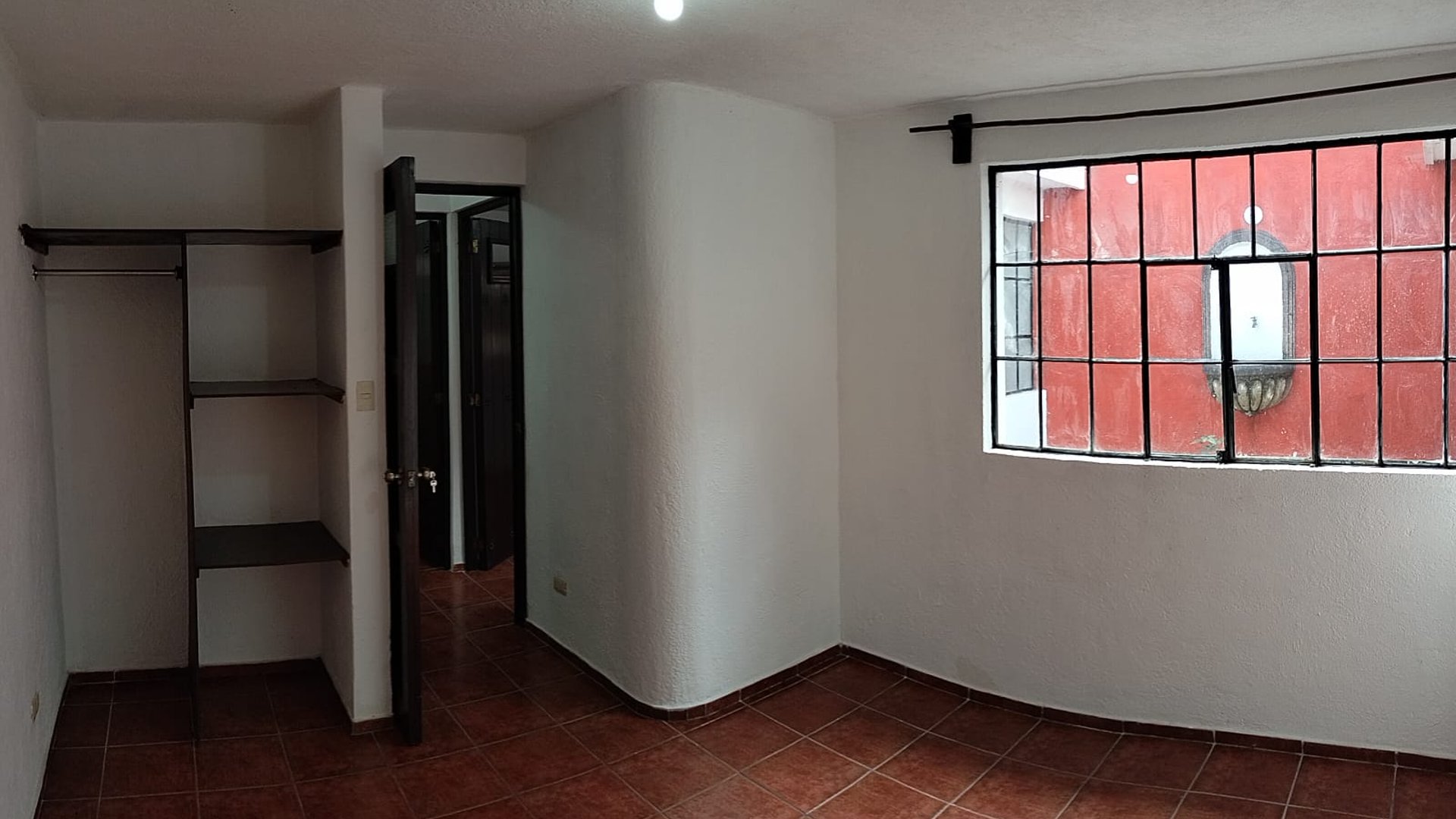Casa exclusiva para los que están buscando tranquila. - Miniatura 10