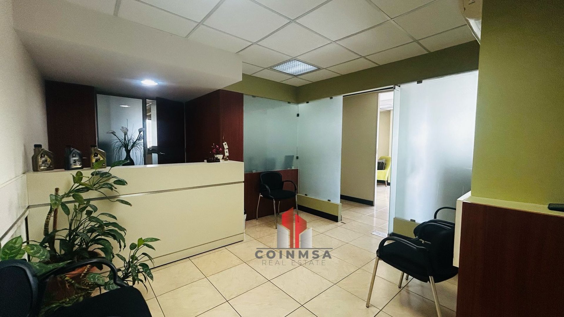 Oficina en Venta Zona 10, Edificio Torino I - Miniatura 2
