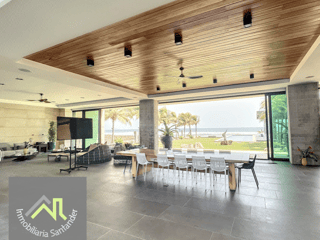 Casa de Playa en Venta con Vista al Mar | Arquitectura Moderna de Lujo | - 2