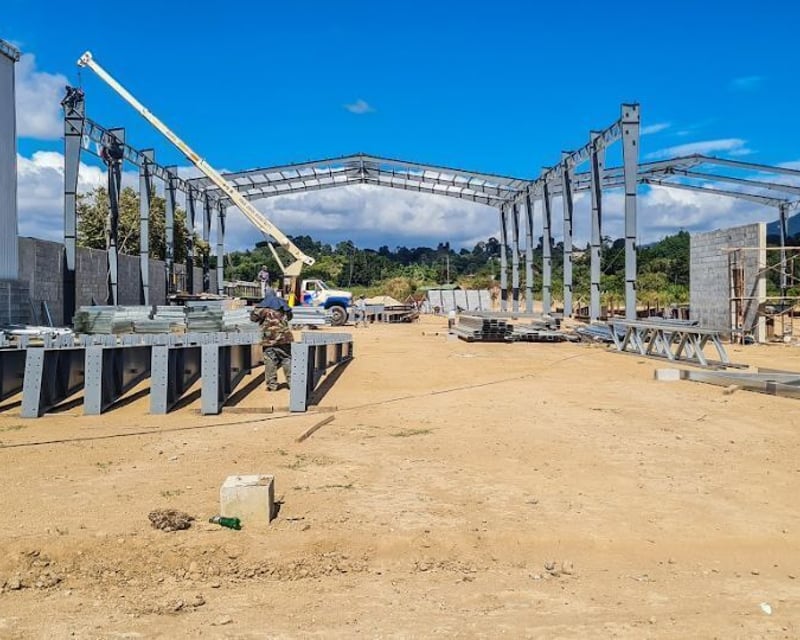 Bodegas en ALQUILER dentro de Complejo Industrial en San Miguel Petapa