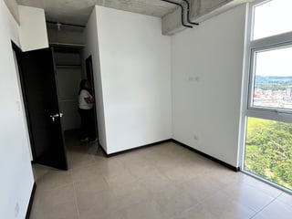 VENDO APARTAMENTO A ESTRENAR EN TORRE NIKAO  - 4