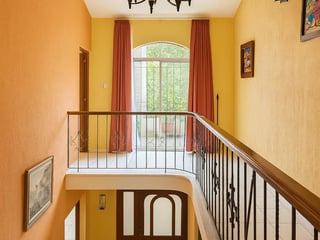 HERMOSA CASA DE LUJO EN VENTA EN SAN BARTOLOMÉ MILPAS ALTAS - Image 39