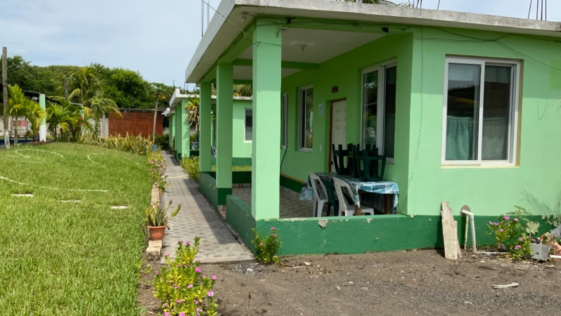 Casa en venta en Carretera a Hawai Monterrico, Chiquimulilla - Miniatura 3