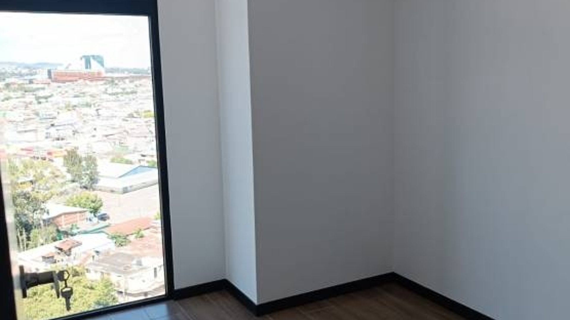 Apartamento en Venta, Zona 11 (V9968) - Miniatura 7