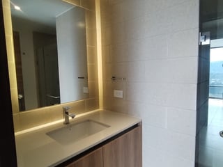 Apartamento en Venta para Inversión en Elemento zona 13 - 4