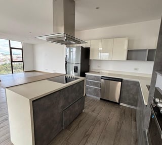 Apartamento en Venta  frente a Cayala , zona 16