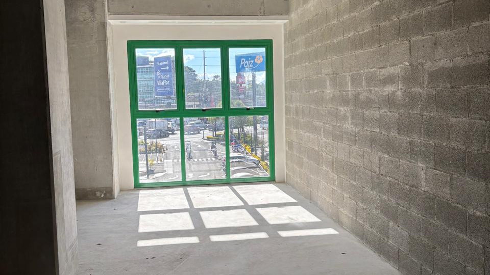 OFICINA COMERCIAL  EN VENTA Y RENTA ENTRADA A SAN JOSE PINULA - Miniatura 3