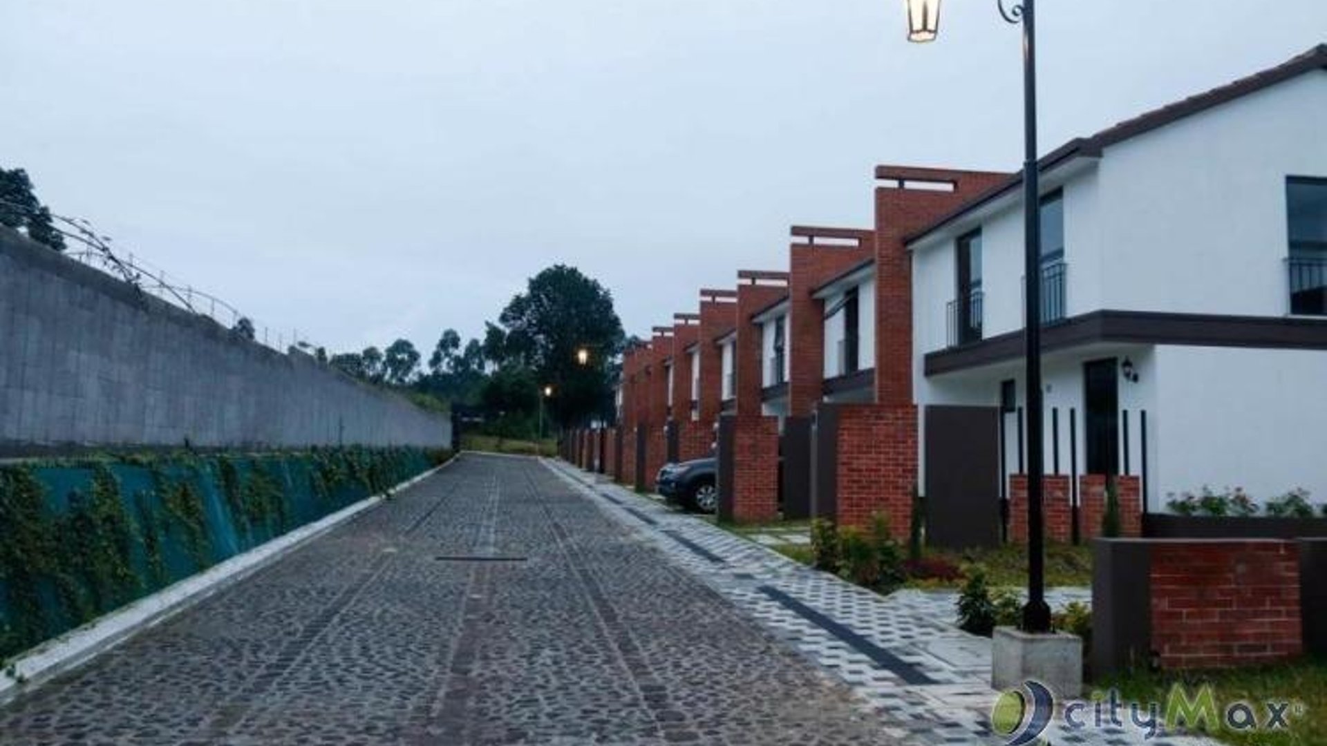 Se renta casa amueblada en residencial de Ciudad Vieja - Miniatura 11