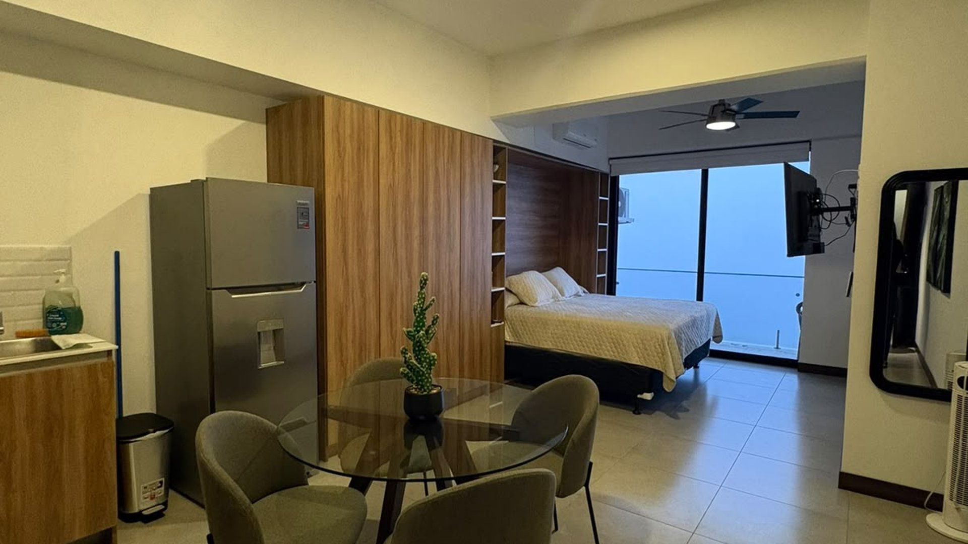 Apartamento en Alquiler / Venta Edificio Elemento, zona 13