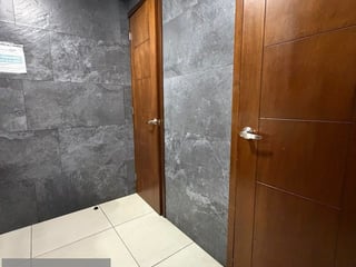 GEMINIS 10 - OFICINA EN RENTA – ZONA 10 (FRENTE A AVIA) - Image 15