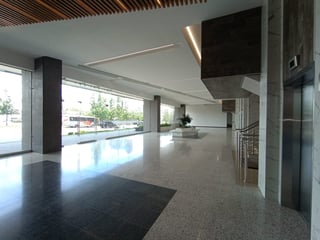 EDIFICIO EN RENTA EN ZONA 10 - 2