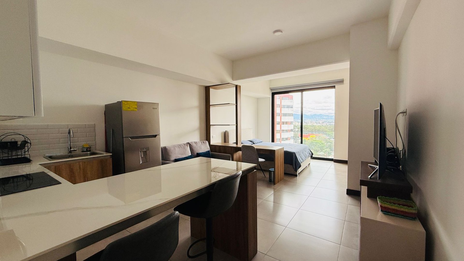 VENTA Ó ALQUILER DE APART/STUDIO AMUEBLADO - ELEMENTO, ZONA 13
