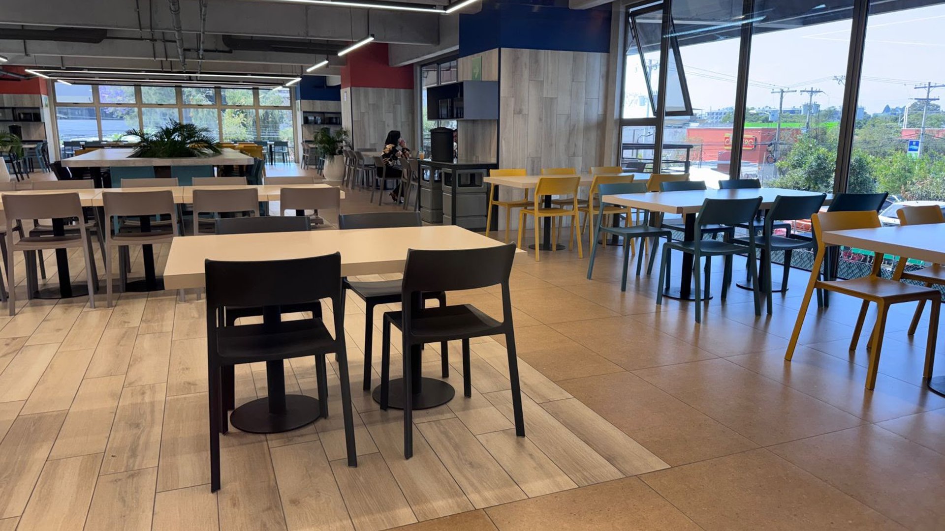 OFICINA EN RENTA - EDIFICIO HUB | REFORMA, ZONA 9 - Miniatura 6