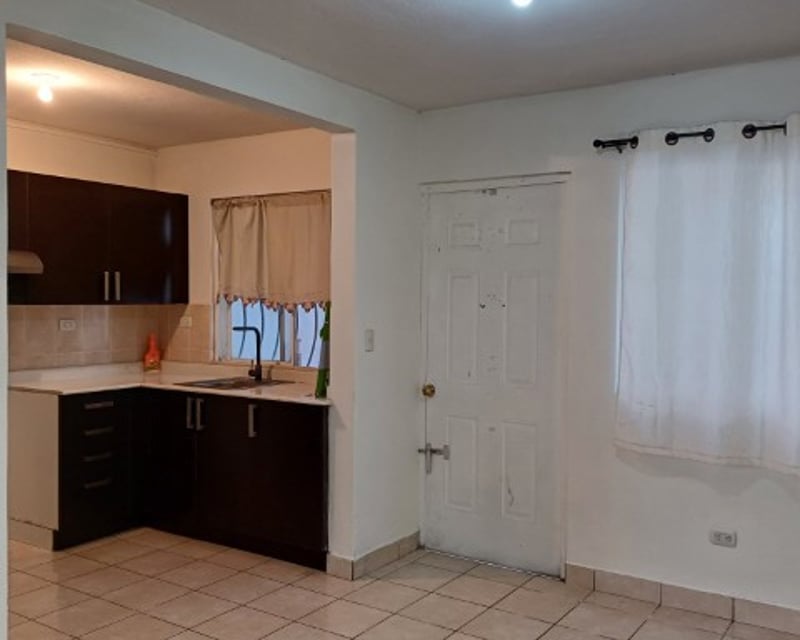 Casa en Venta Los Sauces, San José Pinula, Guatemala