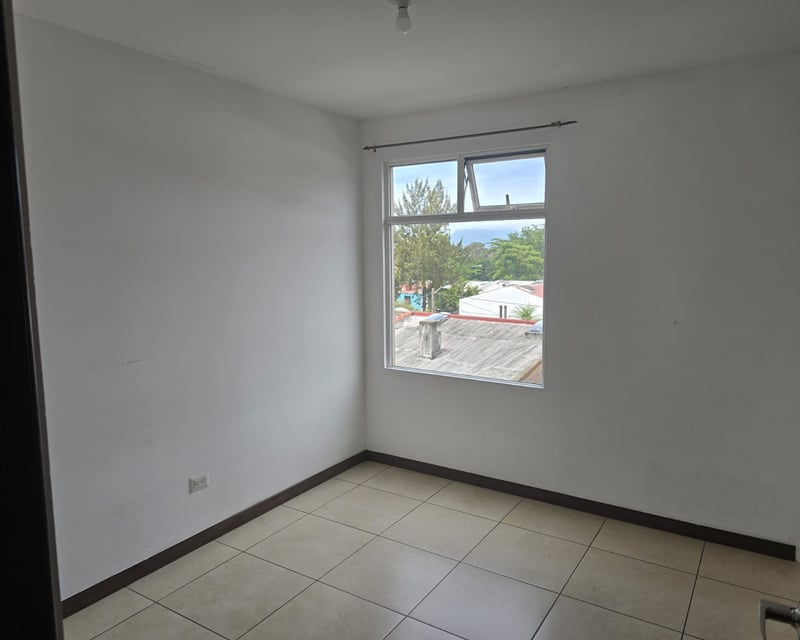 Rento apartamento en Santa María Las Charcas - 2 hab - Ref-6044