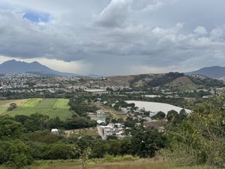 Terreno en Venta en Villa Nueva para Lotificación - 3