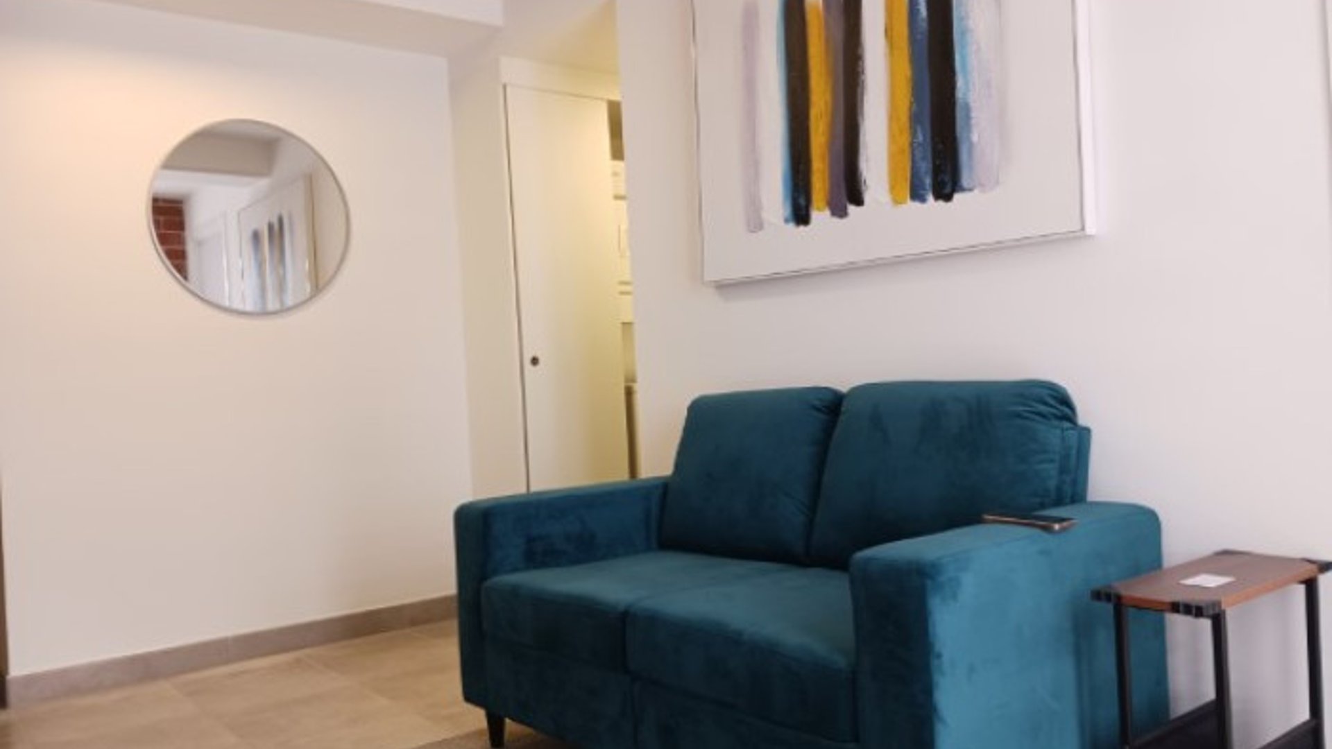 Apartamento Amueblado en Renta Zona 4 Guatemala, Modra
