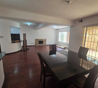 CASA EN ALQUILER 📍 Condominio Villas Europeas, Km. 25.5 CAES