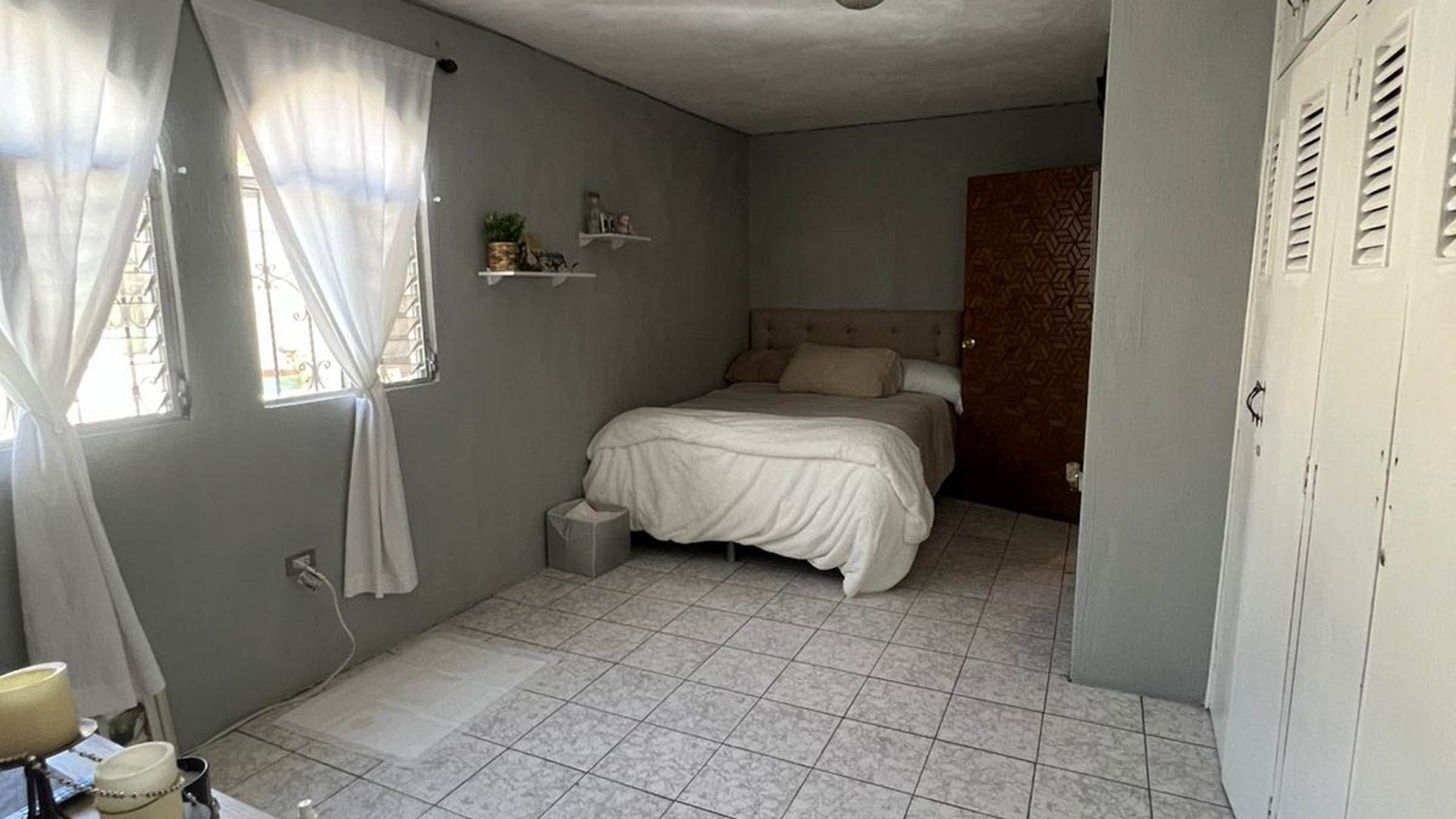 CASA SEMIAMUEBLADA EN VENTA, ZONA 3 DE MIXCO - Miniatura 13