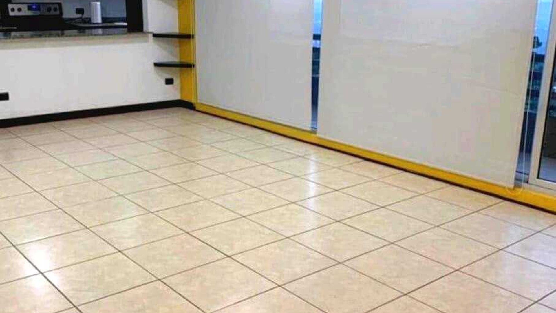 APARTAMENTO PARA INVERSIONISTA EN VENTA????Edificio Euzkadi, zona 16 - Miniatura 2