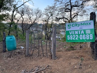Terreno en venta en Bosques de Santa Catarina Pinula - Image 1